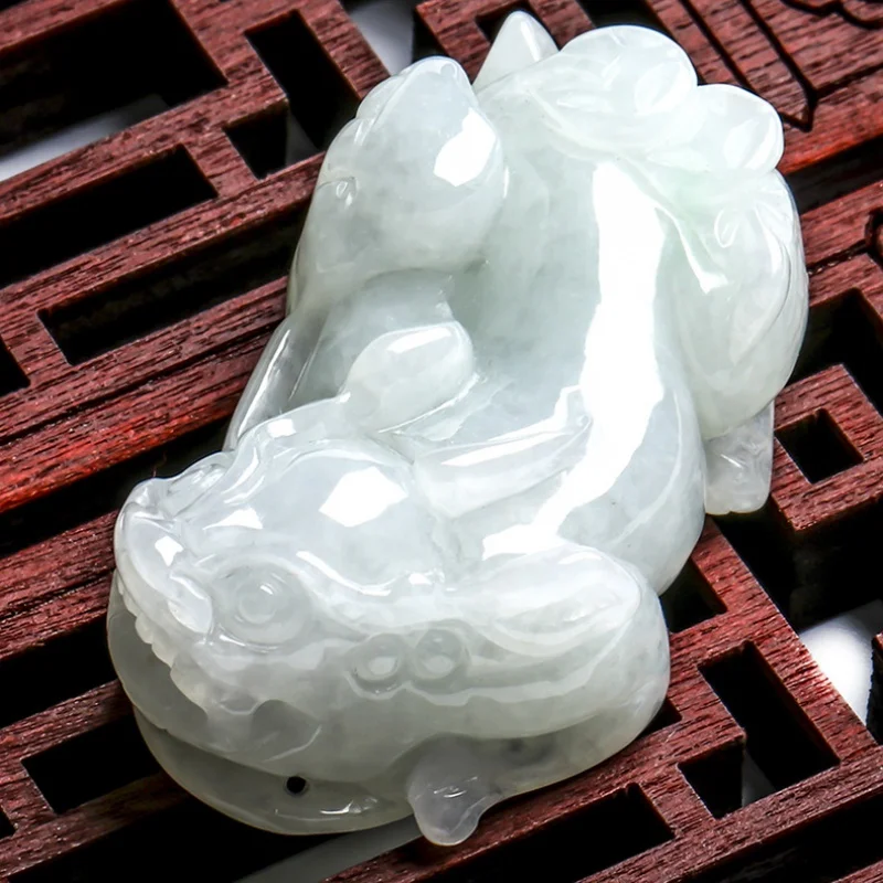 Natural Emerald Overlord Pi Xiu Men's and Women's Ice-Permeable Ruyi Pixiu Jade Pendant