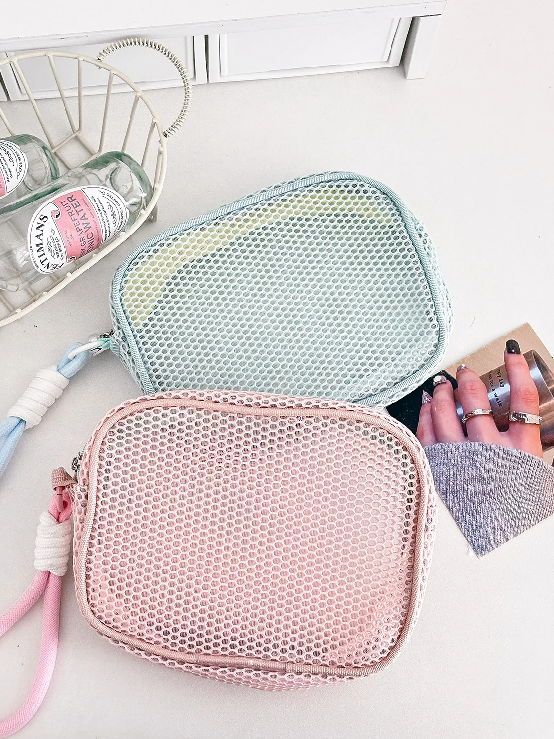 Tofu block dopamine pearl zipper large-capacity travel portable toiletry bag mesh makeup bag high aesthetic value