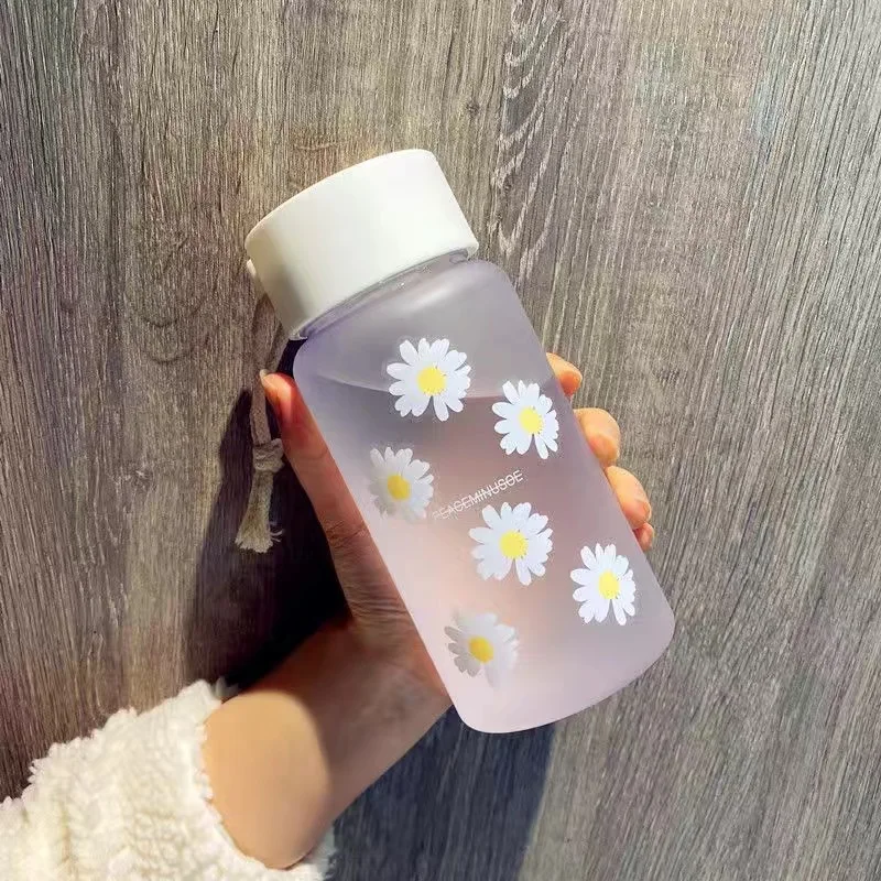 450ml Water Bottles Little Daisy Drinkware Clear Plastic Water Bottle Free with Portable Rope Travel Tea Cup Kitchen Dining Bar