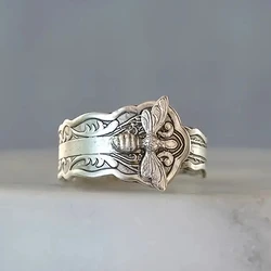 Huitan Vintage Bee Rings for Women Metal Finger Accessories Stylish Daily Wear Ring Party Hip Hop Animal Statement Jewelry