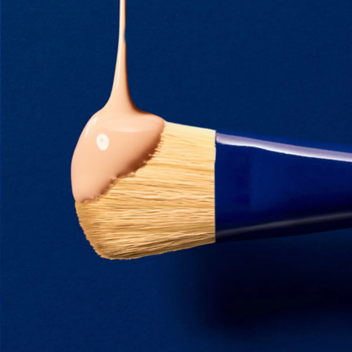 Master Foundation Brush, spurloser flüssiger Foundation-Pinsel mit flachem Kopf, bionische Mais-Seidenborsten, weiche Borsten, die das Gesicht nicht schadet