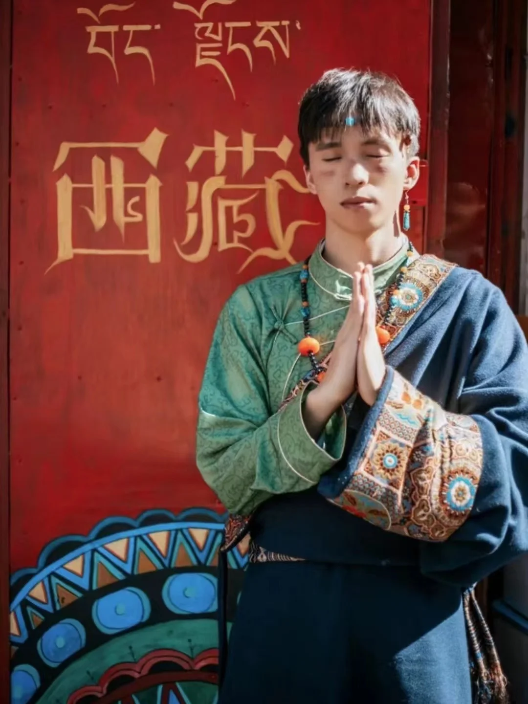 Disfraz de Hanfu tradicional chino para hombres y mujeres, ropa tibetana, Lhasa, estilo nacional del Tíbet, Cosplay, espectáculo, vestido de fotografía, nuevo, 2023