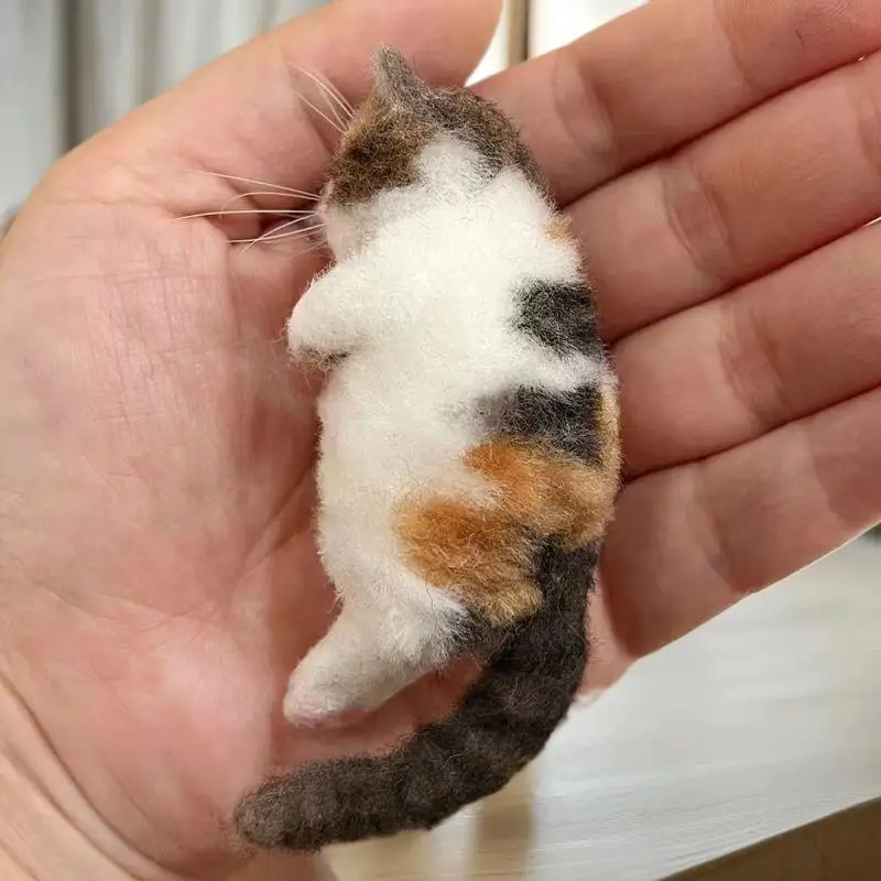 DIY Wool Sheep Handpoke Cat Kit, Beginners Needle Felting Material Bag, Handcrafted Animal Gifts