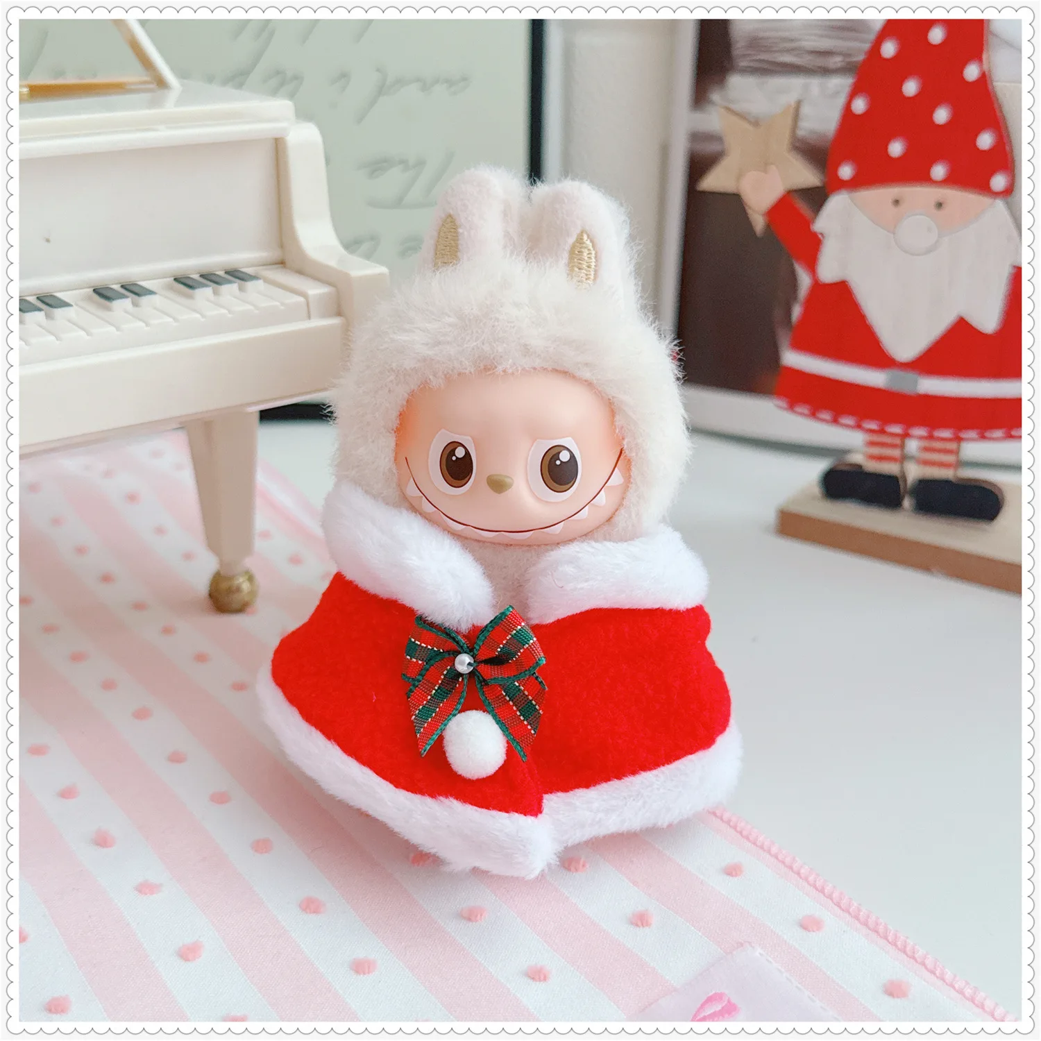 

10-17cm Kawaii Labubu Clothes Cute Red Christmas Coat Shawl Plush Doll Clothes Accessories Toys for Girls Fans Gifts