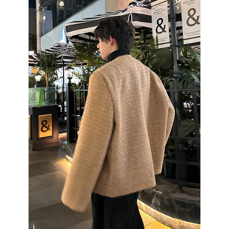 [OIMG] Shoulder Padded High Cut Small Fragrant Style Double Breasted Jacket, Light Luxury Short Men's Woolen Jacket