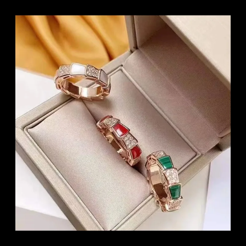 قلادة على شكل قلادة من الألماس بالكامل على شكل زهرة خمس بتلات، سلسلة الترقوة على شكل زهرة عباد الشمس الكبيرة للنساء