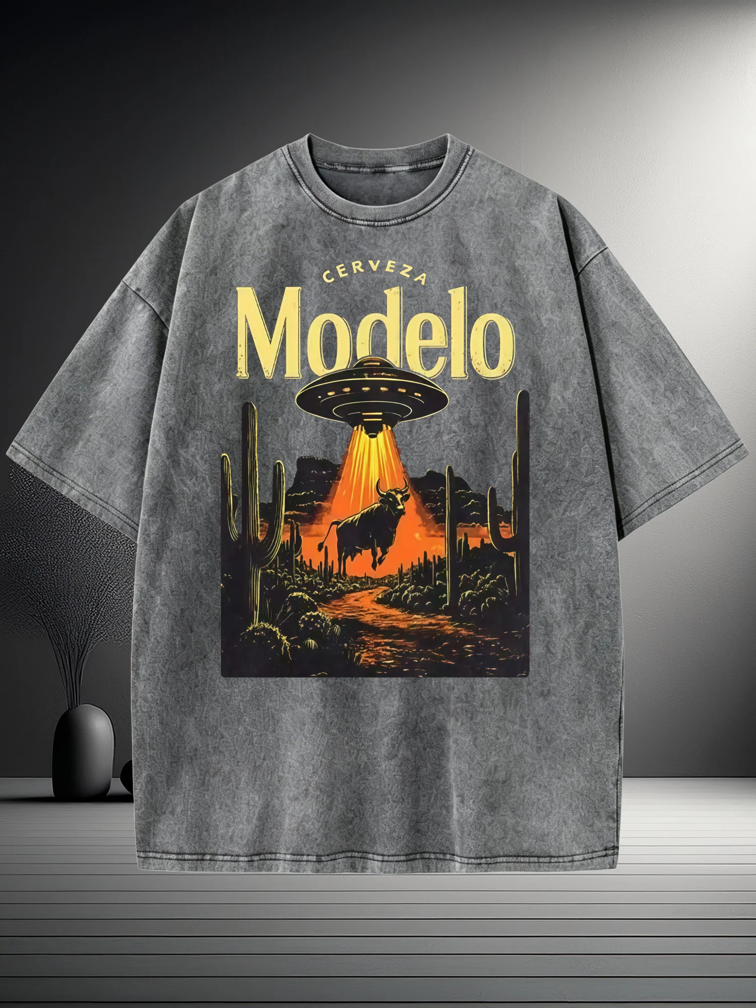 New Wash T-Shirt: Vintage Universe Escape: Cerveza Modelo Desert Adventure T-Shirt - 100% Comfortable and Stylish