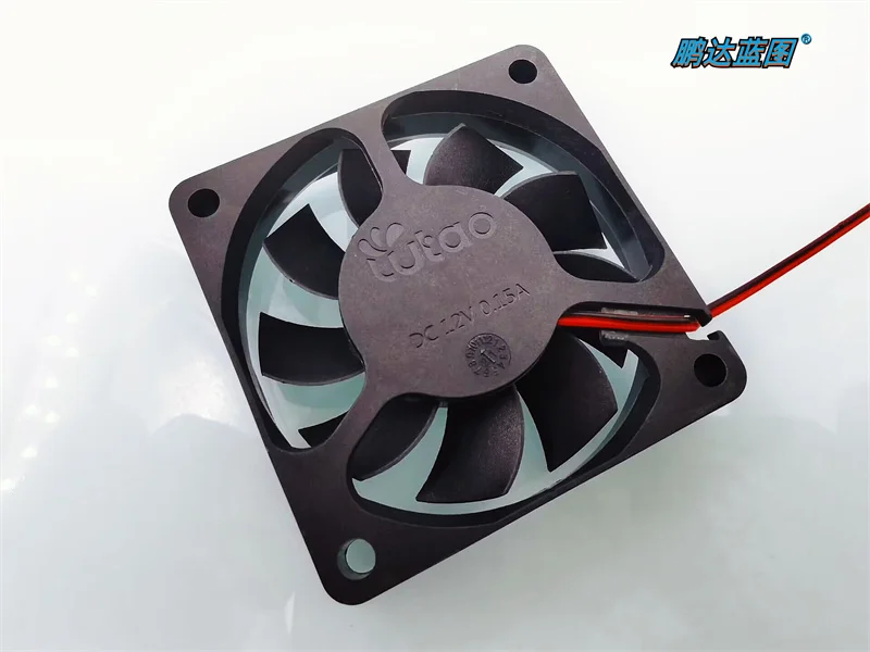 Hydraulic 6015 silent high air volume 12V 5V universal DC brushless 6CM computer case cooling fan 60 * 60 * 15mm