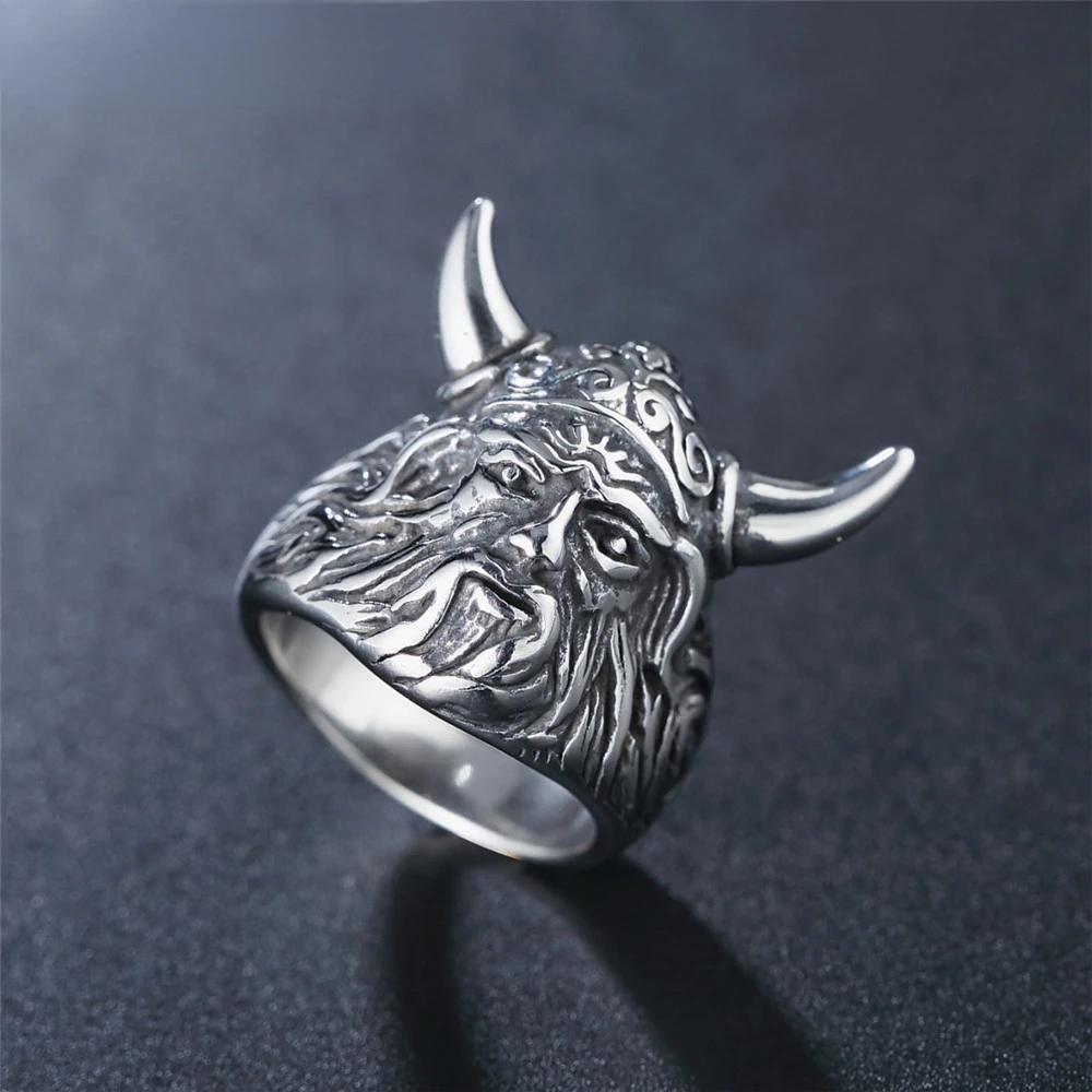 Megin D Stainless Steel Titanium Viking Pirate Man Face Vintage Retro Hip Hop Punk Rings for Men Women Couple Gift Fashion Jewel