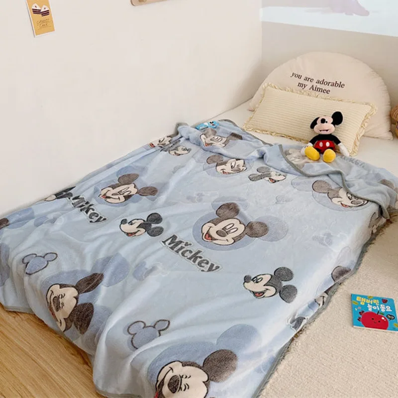 New Disney Mickey Mouse Kawaii Plush Travel Camping Blanket Cartoon Anime Cute Air Condition Sofa Nap Blanket Office Shawl Gifts