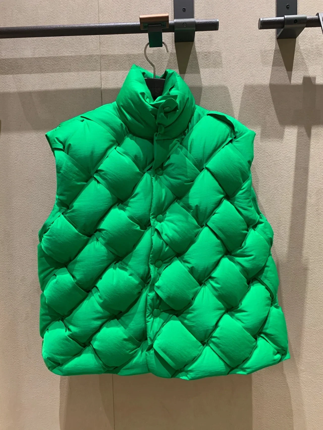 2023 Winter New Fashion Woven Pattern Warm Down Vest Jacket Female Green Loose-Fitting Rabbit Fur Cotton Sleeveless Vests Ladies