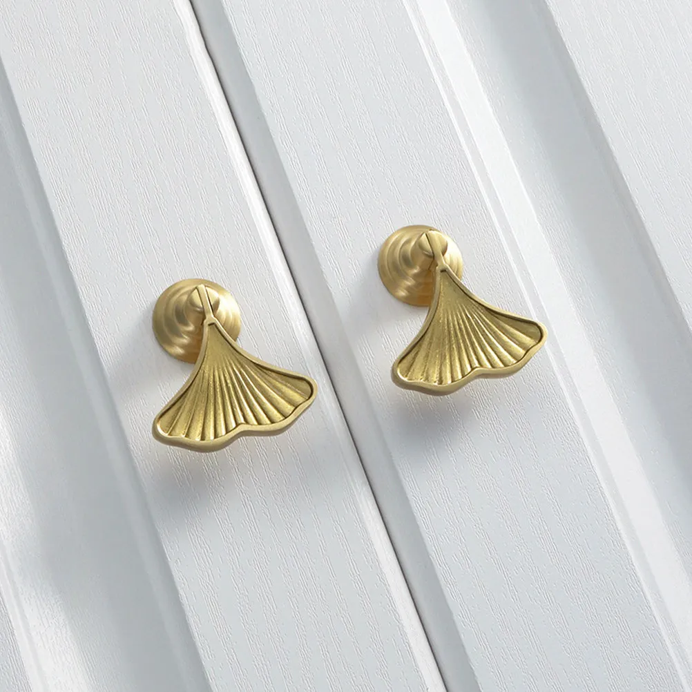 Ginkgo Leaf Design Cabinet Knob Drawer Pull Brass Gold Finish Stylish Furniture Handle for Dresser Wardrobe Door Cupboard Decor