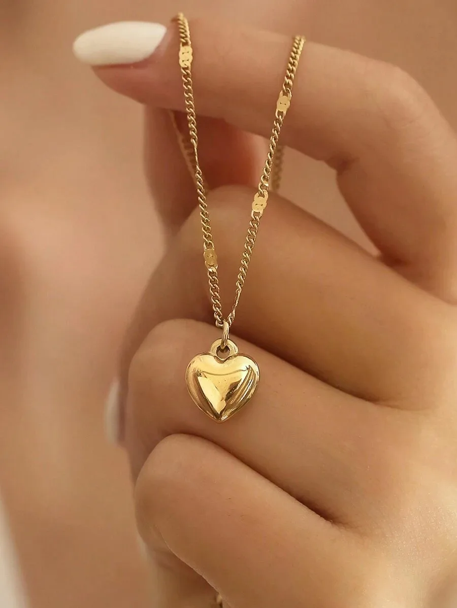 MONALLY 1pc Luxury Design Heart Shaped Stainless Steel Necklace With 18K Gold Plating, Hypoallergenic Pendant Gift For Women Valentines,Mom,Mother,Mother's Day,Gift
