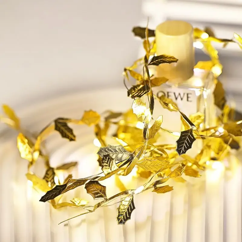 Guirxiété lumineuse LED à piles avec feuilles dorées, guirxiété lumineuse pour salon, chambre à coucher, fête, mariage, nouvel an, décoration de Noël