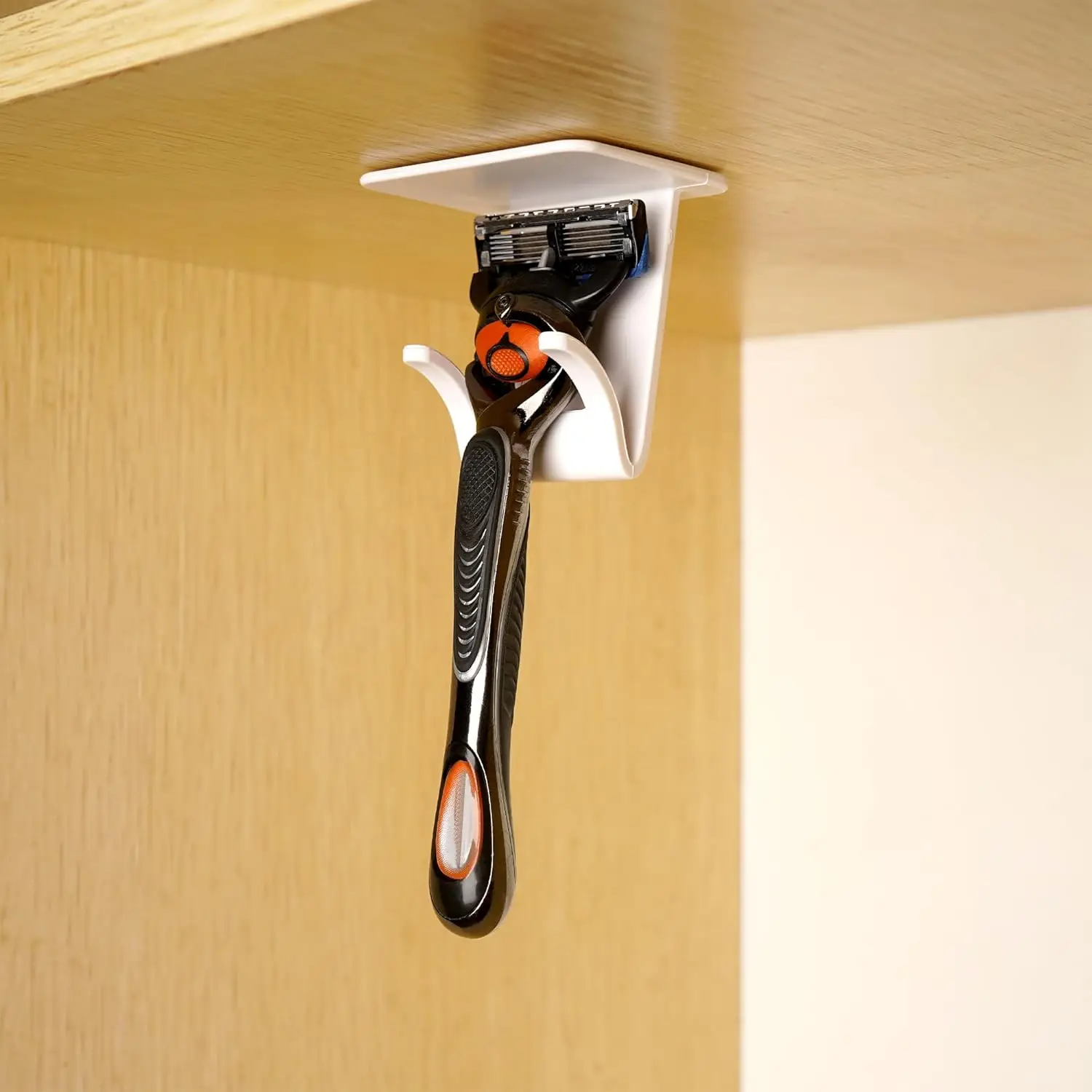 Self Adhensive Shaver Rack Strong Load Bearing Organizer Rack For Shaver Razor Men's Shaving Blade Wall Mounted Storage Rack