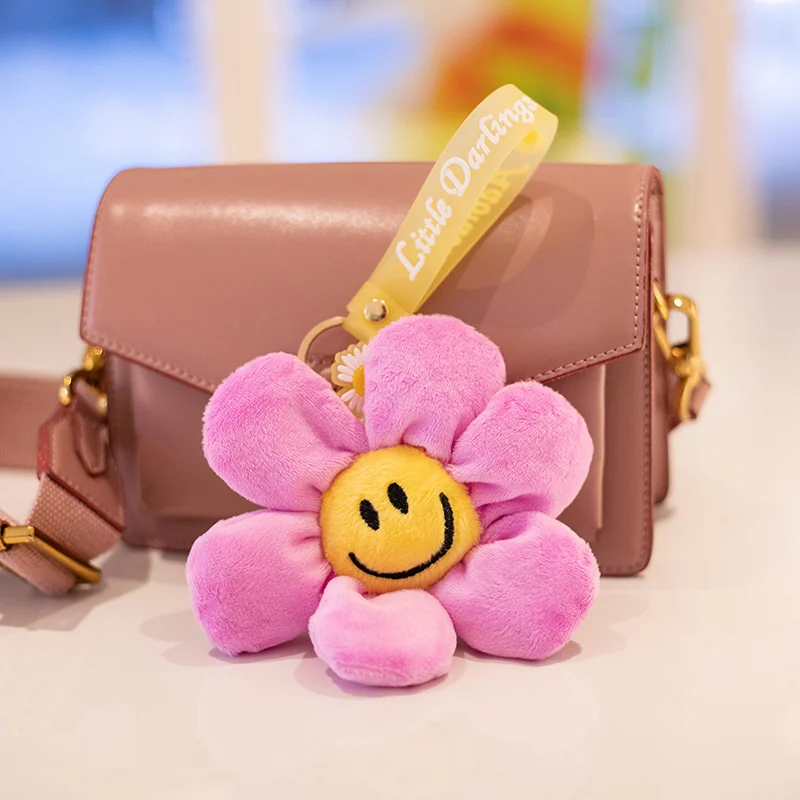 1pc 15cm Kawaii dessin animé tournesol en peluche pendentif jouets belle marguerite plante poupées en peluche douce pour les filles enfants sac porte-clés cadeaux