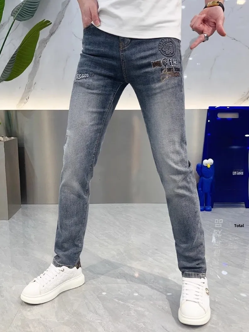 

Мужские джинсы Slim Fit для весны и лета: модные, с эффектом потертости, тонкие, повседневные, дышащие, с высокой талией, на молнии, удобные