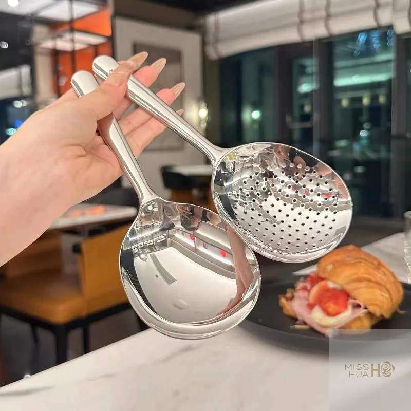 or 2 Pcs Heat Insulated Stainless Steel Ladles; For Serving Soup and Rice; Equipped with Drain Hole; Must-Have Kitchen Utensils
