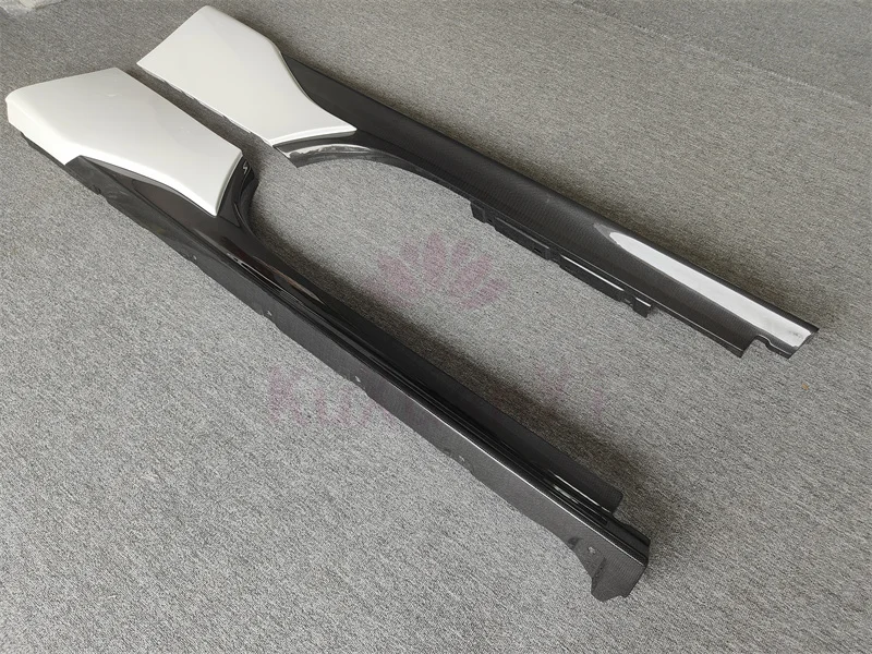 Usado para kit de corpo de saia lateral estilo OEM de fibra de carbono seco Ferrari SF90