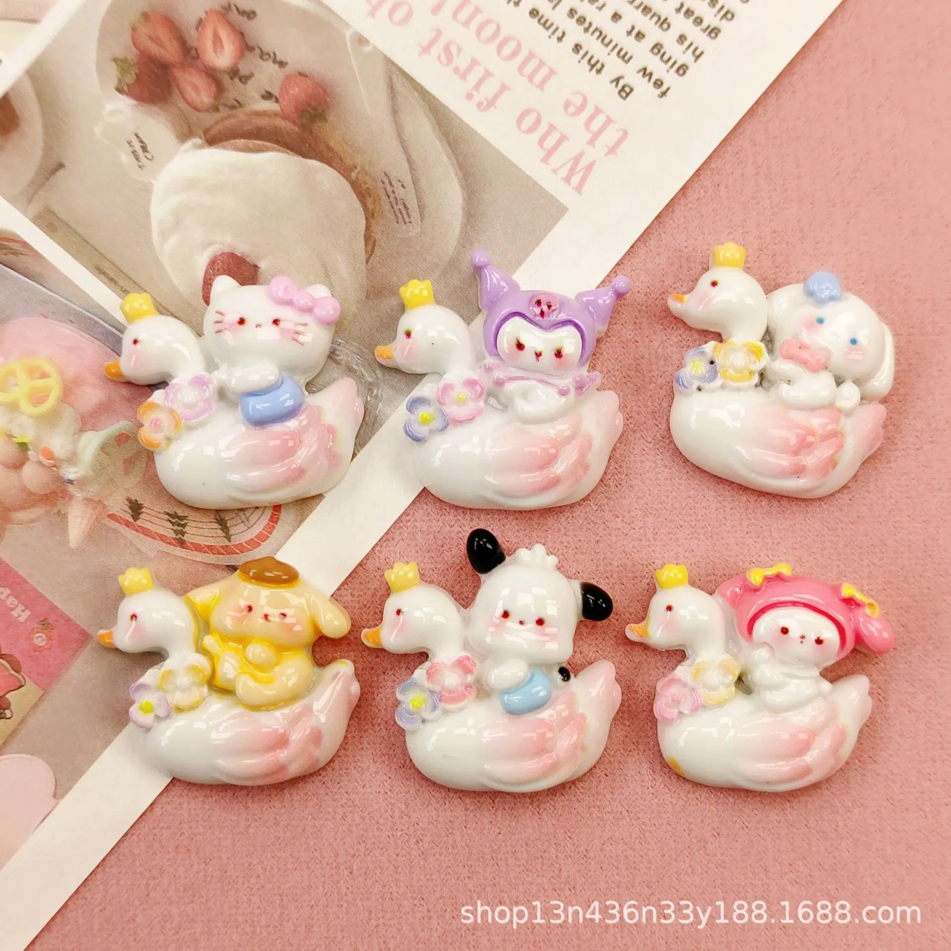 10Pcs Cartoon Resin Cute  Bright Surface Swan Cats Series Scrapbook Craft Diy Miniature Ornament Accessories