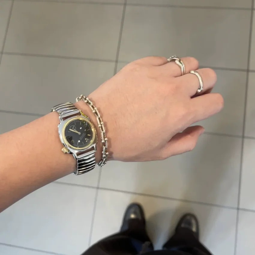 Classic Style Elastic Spring Strap Watch with Large Digital Quartz Watch for Men and Women, Father Mother's Day Gift Watch
