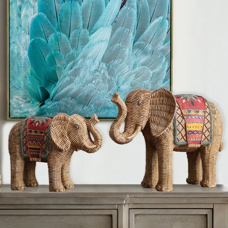 

Resin Elephant Imitation Rattan Woven Ornaments, Simulated Animals, Living Room, Desktop Decoration, Wine Cabinet Craft