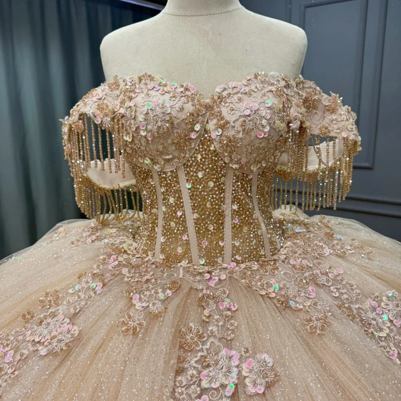 

Блестящее платье Quinceanera цвета шампанского с кристаллами и блестками, наклейка, кружевное многослойное платье с длинным хвостом, Vestidos De 15, Quinceanera ﻿ Настроить