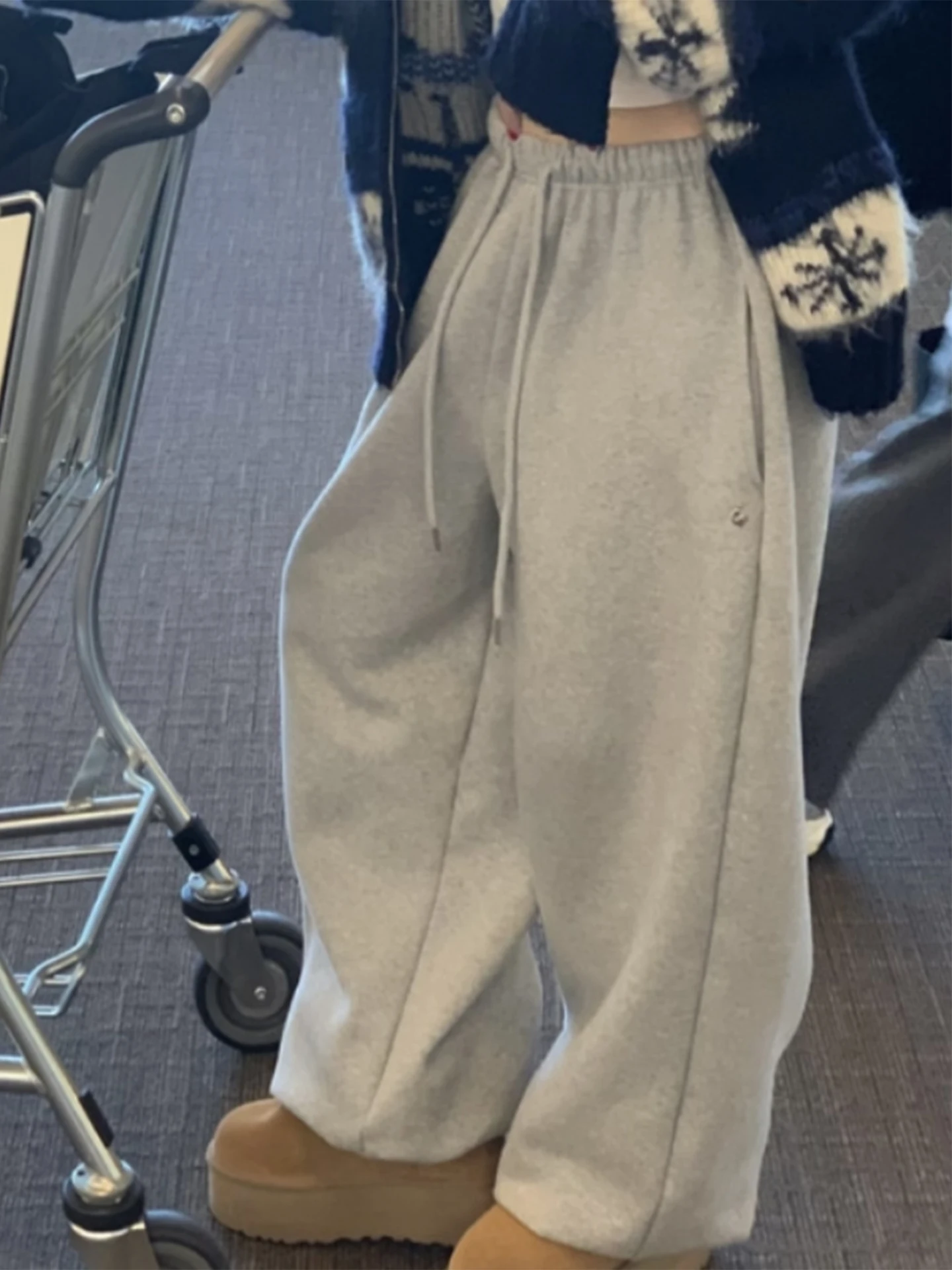 

Женские зимние повседневные брюки на флисовой подкладке с эластичной резинкой на талии, цветные брюки в корейском стиле для работы и повседневной носки