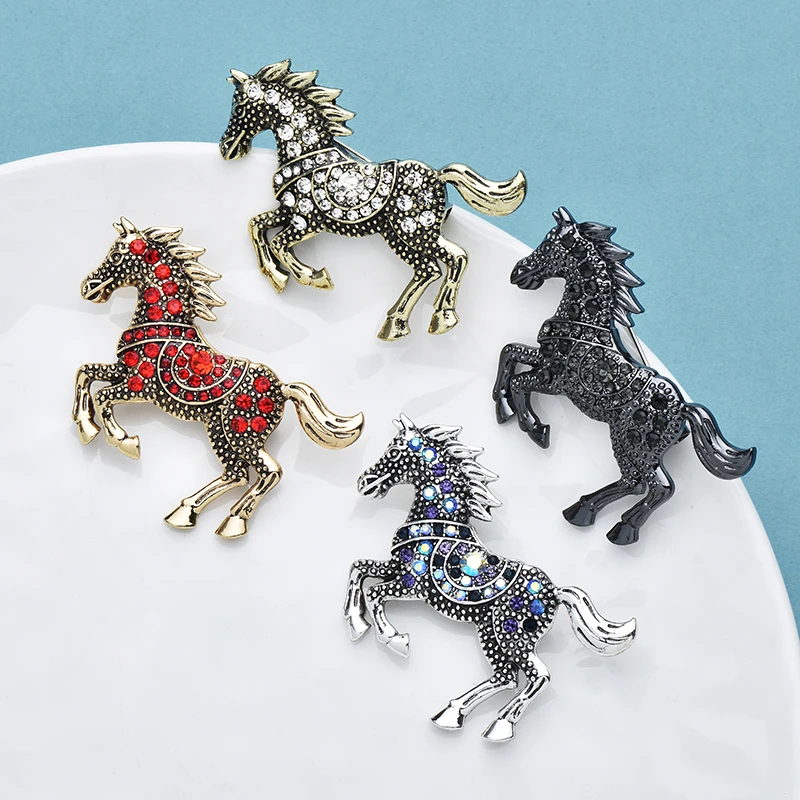 Wuli & baby المينا الحصان معبر العقبات كريستال الحيوان دبابيس 4 ألوان دبابيس المجوهرات حقيبة الإكسسوارات هدية