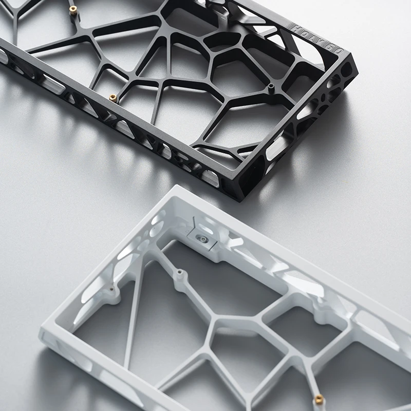 

KBDfans Holy60 Case Aluminum Alloy Material Tray-mount Gaming Keyboard Case Custom Accessories Support MAD60 HM66 Wotting60HE+