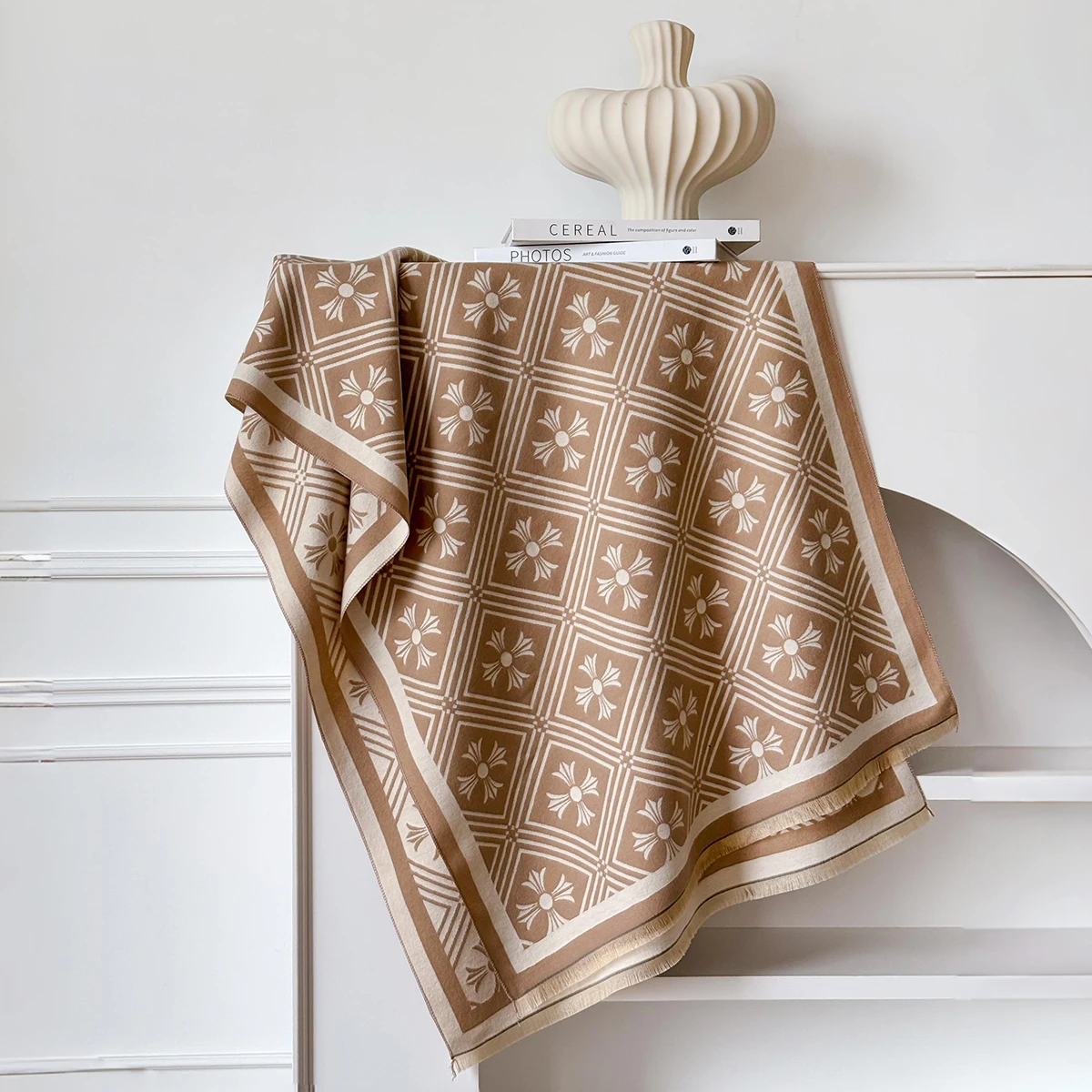 Winter Warmer Kaschmirschal für Frauen Luxus Pashmina Decke Dicker Schal Wickelhalstuch Mode Bufanda Echarpe Poncho 2025 – Detail 4