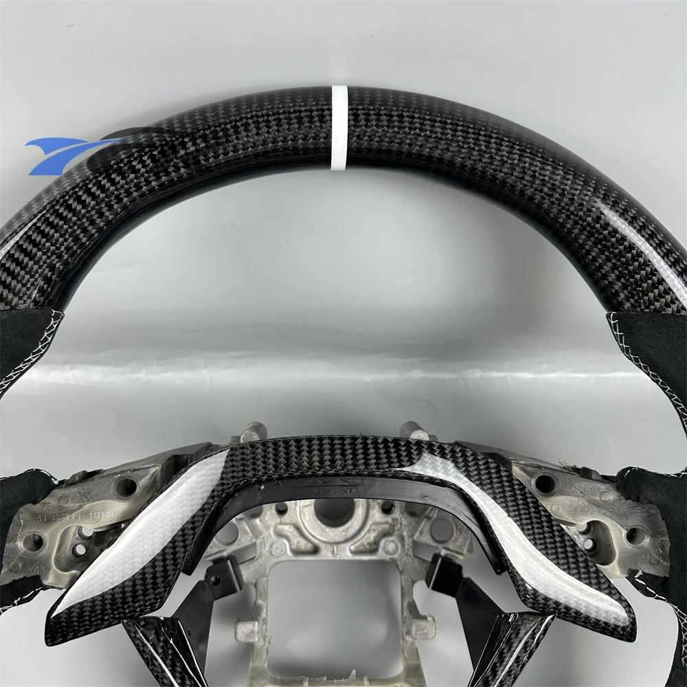 

Custom Black Carbon Fiber white stripe stitch Steering Wheel For 2018 2019 2020 2021 2022 2023 Honda Accord Car accessories