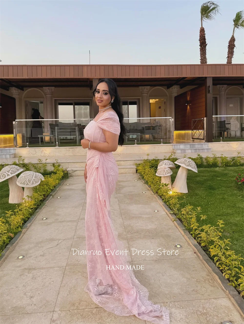 Dianruo charmante rose épaules dénudées robes De soirée dentelle Appliques robes De Noche froncé sirène robes De bal 2025 personnalisé