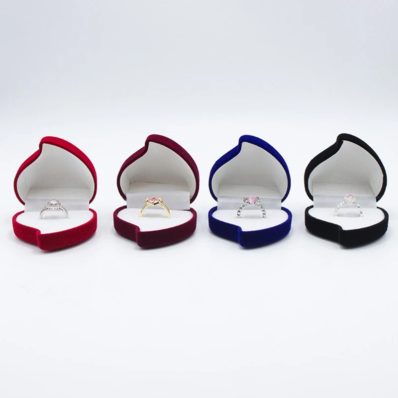 Luxury Heart-Shaped Wedding Ring Box Jewelry Display Storage Box Engagement Rose Flower Design Ring Box Couple Gifts Box