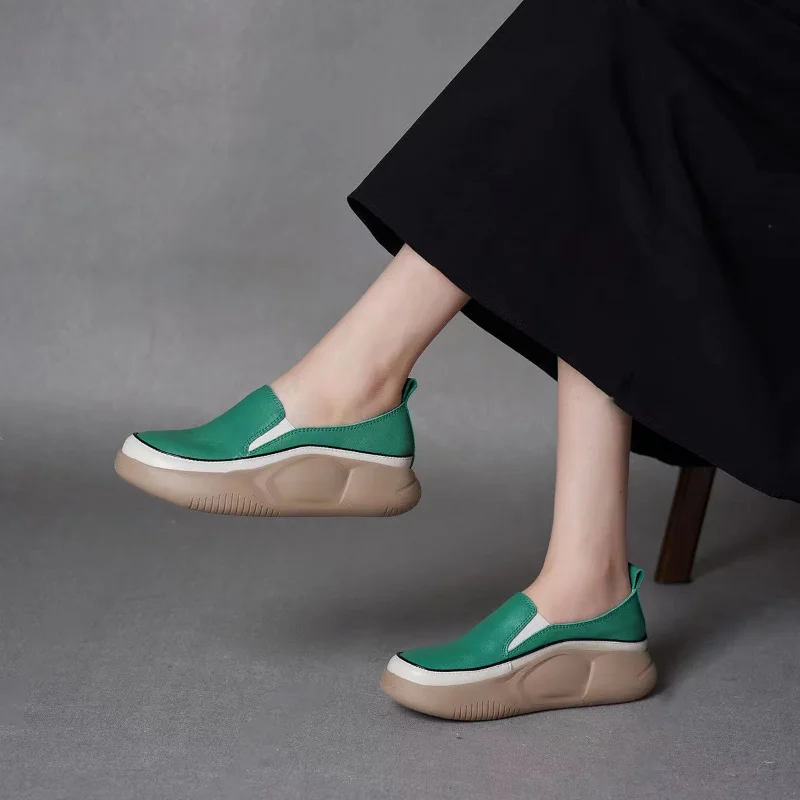 2023 Spring Autumn New Colored Round Head Fashion Leather Shoes for Women Wearing Comfortable Thick Sole Shoes on The Outside