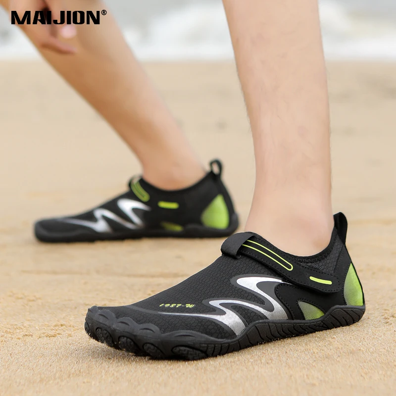 

Breathable Adult Beach Wading Sneakers Quick Dry Men Women Aqua Shoes Outdoor Non-slip Water Sports Shoes for Surfing Diving