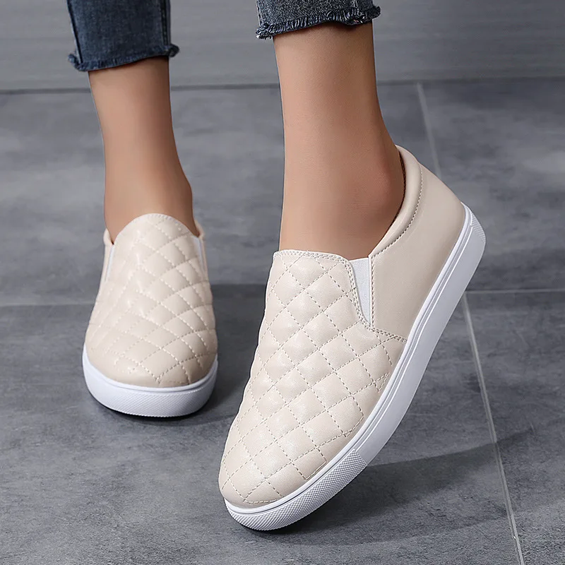 2023 scarpe da ginnastica in vera pelle piattaforma da donna scarpe da passeggio Casual scarpe da donna bianche Slip On Flats scarpe vulcanizzate in