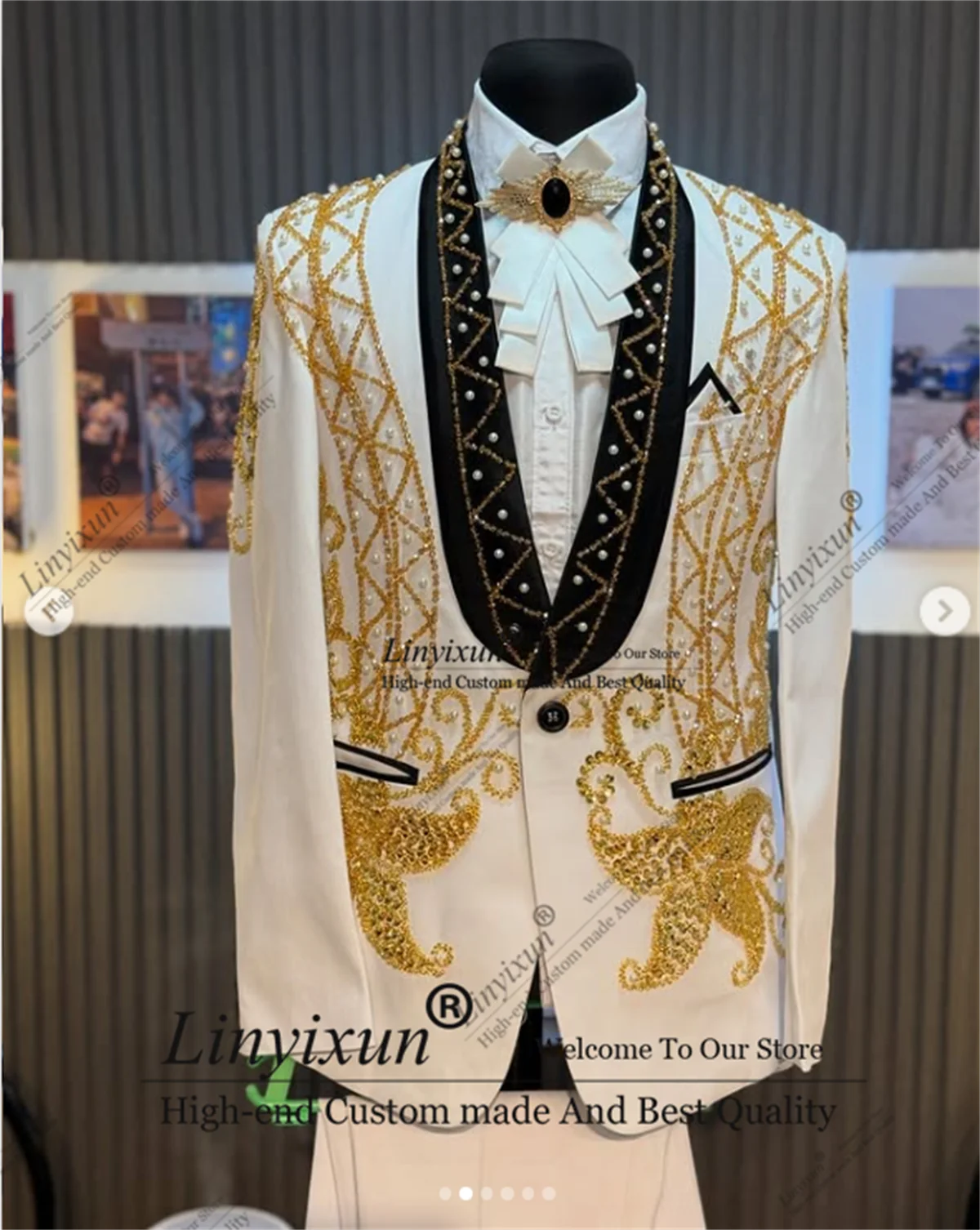 

Luxury Men Suits Sparkly Beaded Crystals Groom Tuxedos Customized trajes para hombre 2Pieces Male Prom Blazer Slim Costume Homme