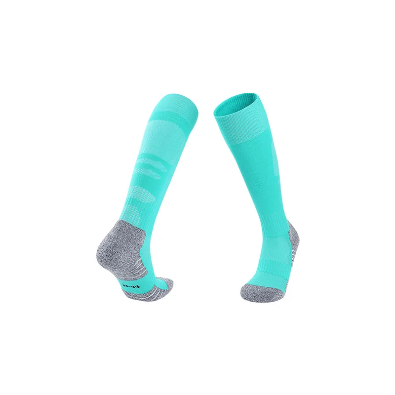 

High Tube Non Woven Mens Football Socks Summer Long Knee High Sports Training Socks Anti Slip Sweat Absorbing120