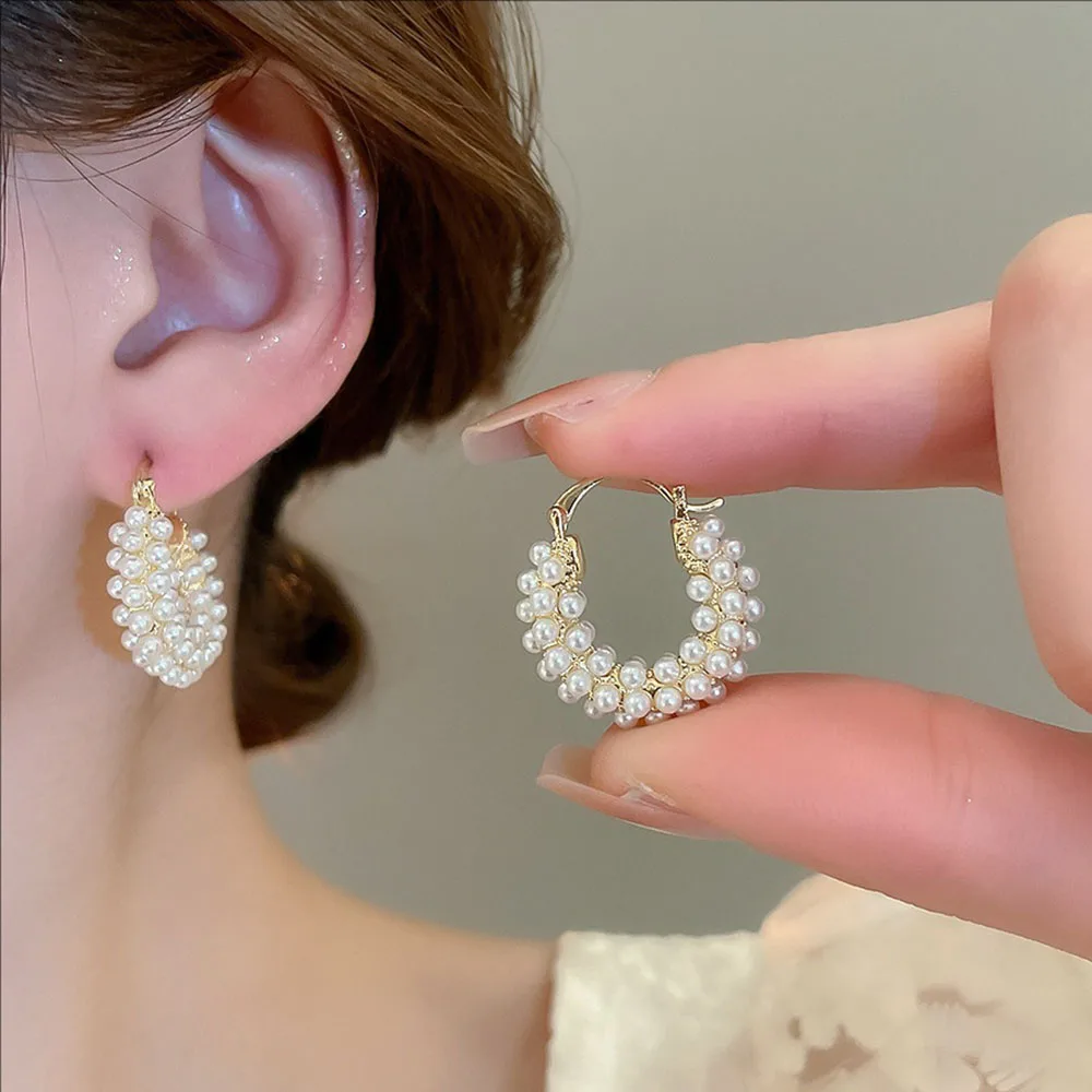 أقراط متخصصة جديدة مطلية بالذهب الحقيقي، أبازيم أذن مستديرة من اللؤلؤ، مجوهرات فاخرة ساحرة للنساء #1