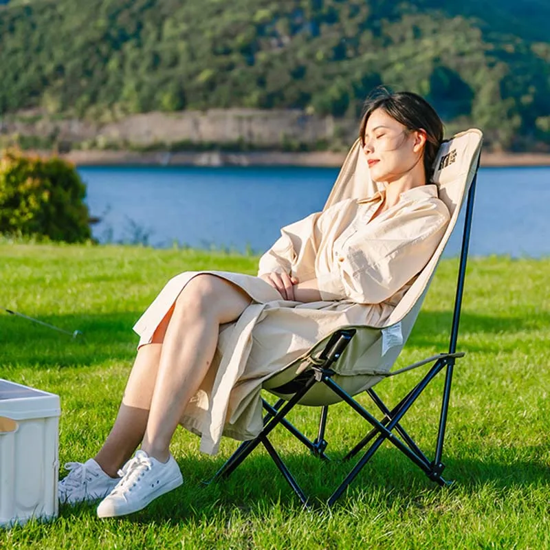 Chaise de Camping Ergonomique et Confortable en Métal, Style Nordique, Mobilier d'Extérieur Minimaliste, Idéal pour se Protéger du Soleil dans l'Arrière-Cour