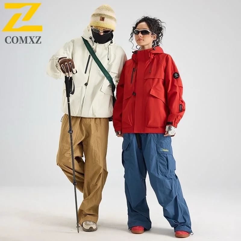 COMXZ الرجال سترة خارجية 2025 عادية مقنعين التخييم ارتداء سترات مقاومة بلون التخييم يندبروف الخريف سترة واقية #1