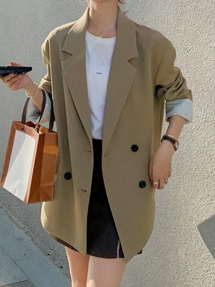 [EAM] Women Khaki Double Breasted Big Size Elegant Blazer New Lapel Long Sleeve Jacket Fashion Tide Spring Autumn 2024 1DH6252