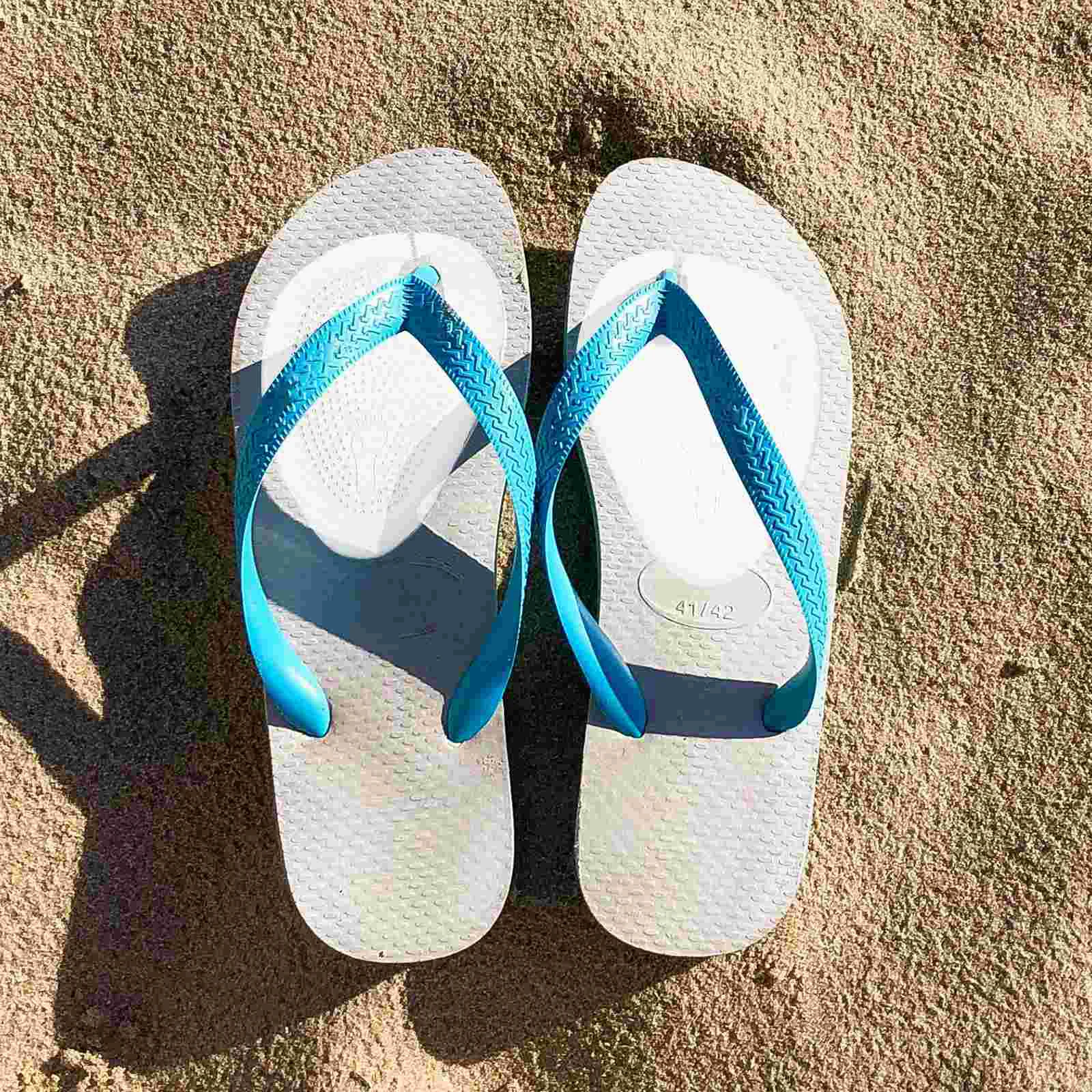 1 Pair of Forefoot Cushion Siliocne Skid Resistance Gel Flip-flops Cushion for Lady Women - Free Size