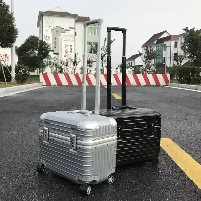 16 inches 18 inches, aluminum alloy frame suitcase.