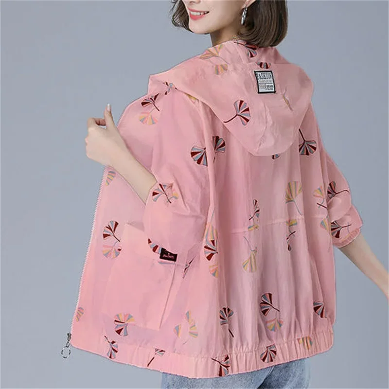 

New Summer Jacket Women Sun Protection Clothing Fashion Middle-Aged Mother Casual Loose Hooded Thin Windbreaker Coat Fema B266