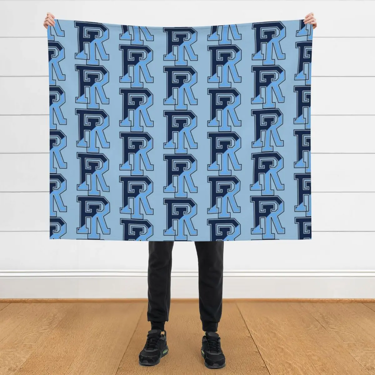 

URI Rams Throw Blanket Loose Furrys Thermals For Travel Blankets