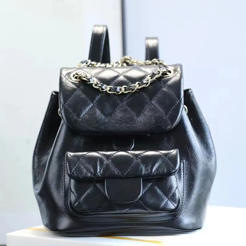 Oil Wax Cowhide Shoulder Bag Women's Diamond Pattern Backpack Gold Buckle Black Leather Street Style Tote Bag Medium Size