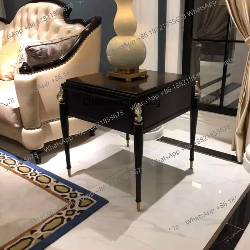 Sudut hiasan bunga ukiran kayu solid Eropa, beberapa sofa mewah bergaya neoklasik, beberapa gaya Amerika modern H