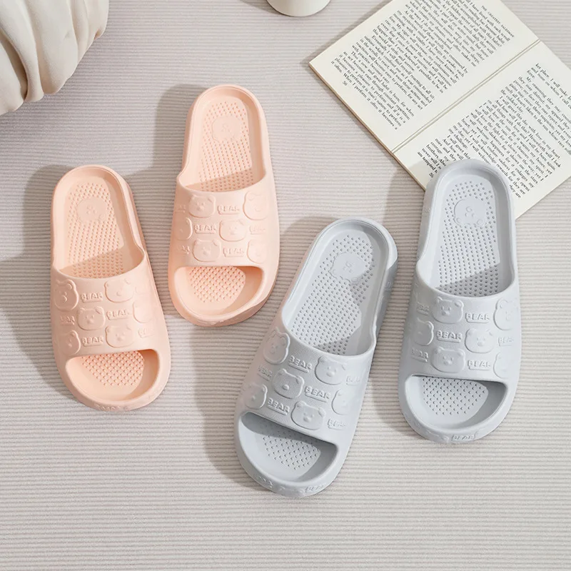 

Cartoon Bear Flip Flops 2026 New Summer Indoor Soft Slippers For Men Women Couples Home